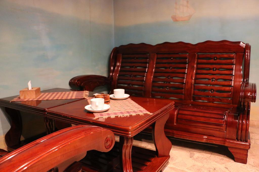 Motel Acapulco Jerevan Exteriör bild